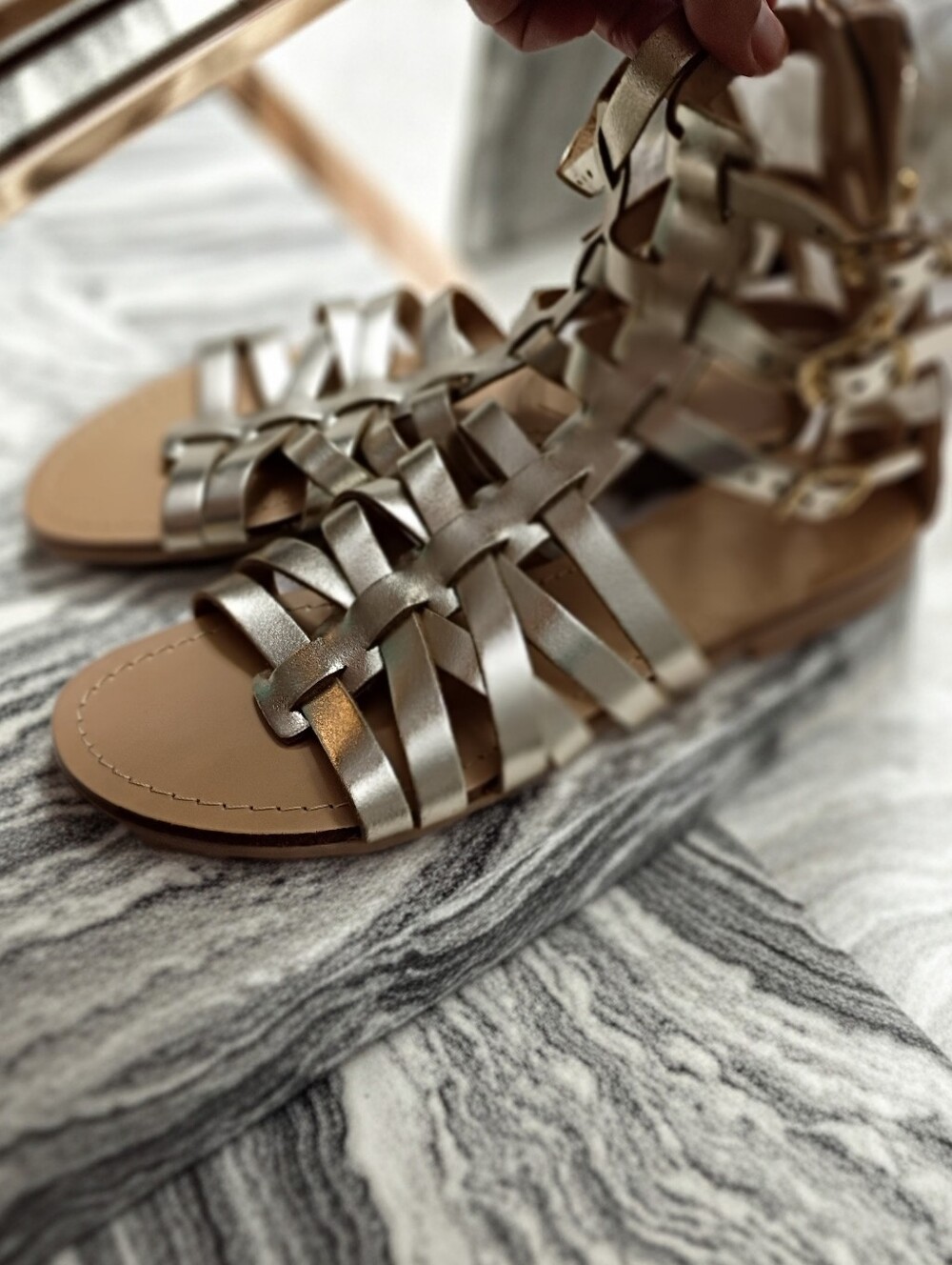 New Aqua Emil Gold Metallic Strappy Gladiator Sandals  6M